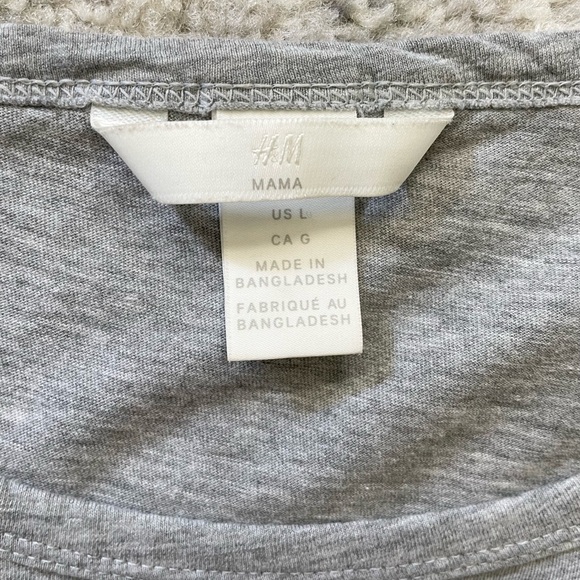 H&M Maternity T-shirt - Picture 4 of 5